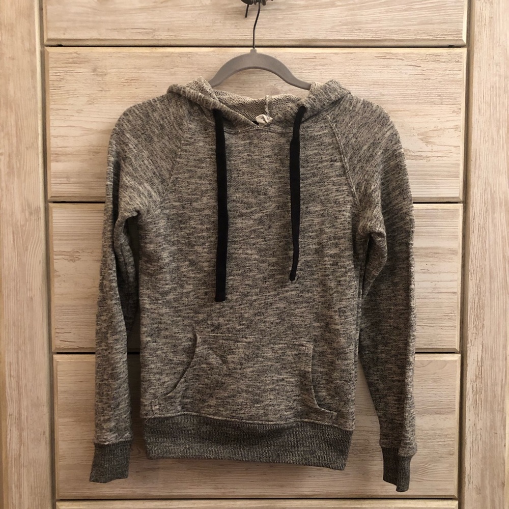 Tilly’s full tilt hoodie